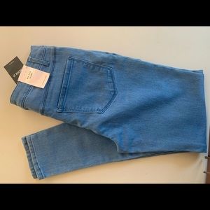 Forever 21 Denim Skinny Jeans